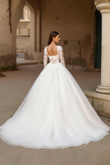 Ivory Long Sleeve Bridal Gown Dress With Appliques